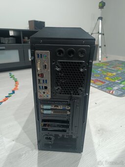 PC zostava- i3-7100/16gb/R7 250/NVMe 256gb/CX450M - 2