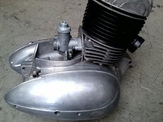 luxusné motory 250/353 a 353-ka 1 kývačka, kolena výfuku - 2