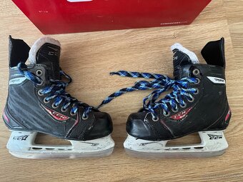 Hokejove korcule CCM EU 31 - 2