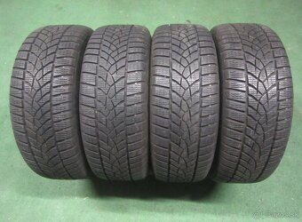 R16 Zimná sada DEZENT rozteč 5x112 205/55R16 GOODYEAR - 2