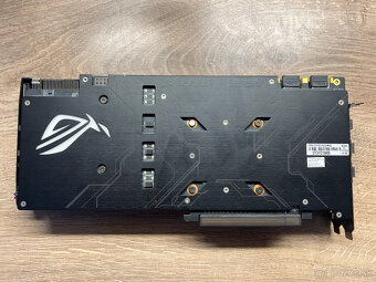 ASUS ROG STRIX GTX1070 8GB - 2
