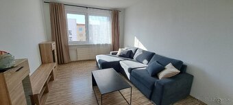 Slnečný dvojizbový byt na Západe na prenájom - 2