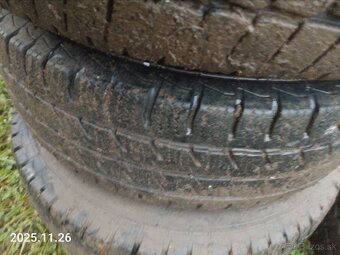 Predám zimné  kolesa 195/70 r15 C - 2