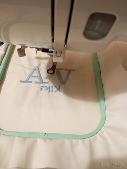 Vyšivaci stroj brother - 2