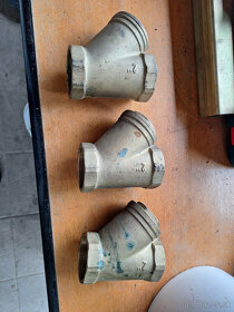 filter závitový 2" - 2