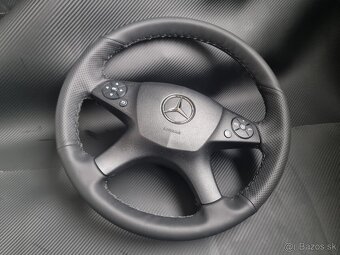 Mercedes Benz C W204 volant - 2