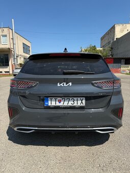 Kia Ceed GT LINE - 2