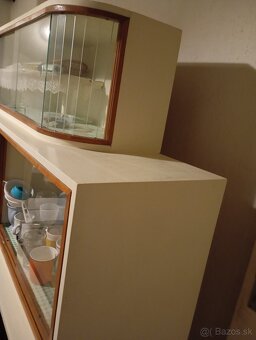 Starý kredenc na chalupu - 2