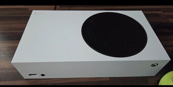 Xbox Series S 2x ovladac + Top Hry - 2