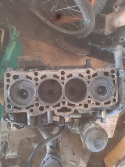 Blok motora 2.0 tdi BMM vw audi - 2