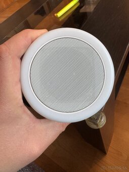 reproduktor bluetooth s funciou LED lampicky - 2