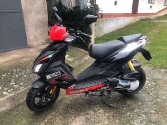 Aprilia sr 50 racing - 2