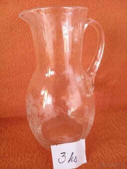 Sklenený džbán na víno - 2