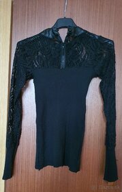 Čierny elegantný pulovrik - 2