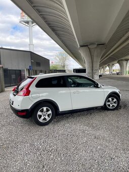 Volvo C30 1.6 benzín 2009 - 2