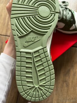 Tenisky Nike dunk low prm oil green - 2