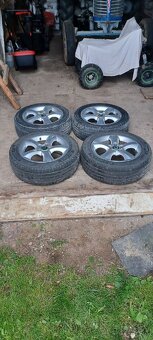 Predám letné pneu 195/55 r 15. Originál ALU disky škoda. - 2