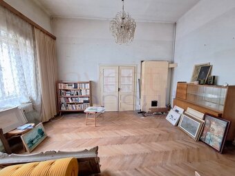 2342 NA PREDAJ MEŠTIANSKY DOM S PRÍJEMNOU ATMOSFÉROU V CENTR - 2