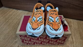 Vans slip on topanocky NOVE,velkost 23.5 - 2