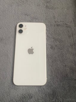 iPhone 11 64GB - 2