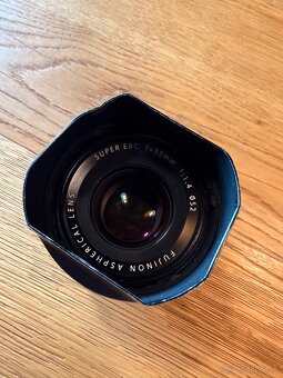 Fujifilm Fujinon XF 35mm f1.4 R - 2