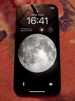 Predám vimenim IPhone 12 - 2