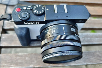 Predám Panasonic Lumix S9 a objektív 18-40 - 2