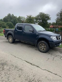 Nissan Navara 2,5 dci - 2
