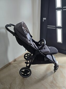 Petite&Mars športový kočík Royal2 šedý - 2