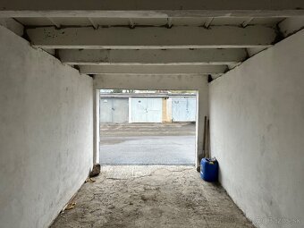 garaz do prenajmu na Laboreckej ulicy - 2