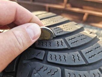 Zimné pneu 235/55 R18 - 2