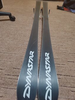 Predam lyze Dynastar amecarve - 2