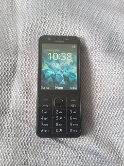 Predám výborný tlačitkový mobil Nokia 230 - 2