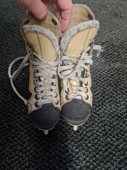 hokejové korčule 30 - 2