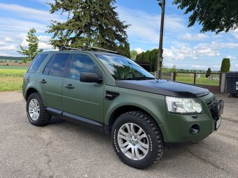 Land Rover Freelander 2 2.2 TD4 4x4 - 2