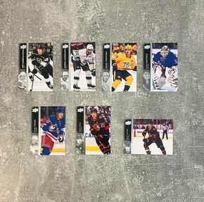 NHL 21/22 UD Series 2 Hokejové kartičky - 2