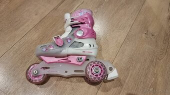 Dievcenske korcule velkost od 26 do 29 - 2