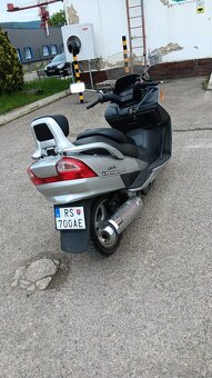 Suzuki burgman 400 Nová STK - 2