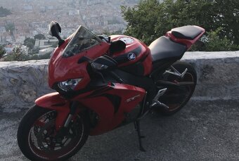 HONDA CBR1000RR - 2