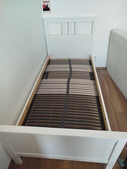 Hemnes postel (IKEA) - 2