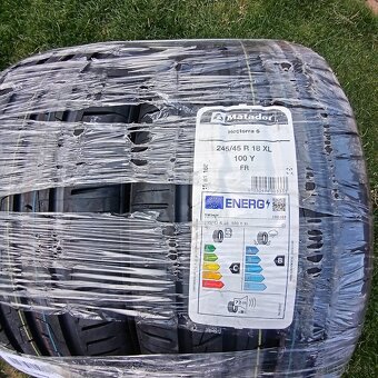 Matador 245/45 r18 - 2