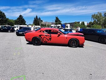 Dodge challenger 6.2hellcat srt - 2