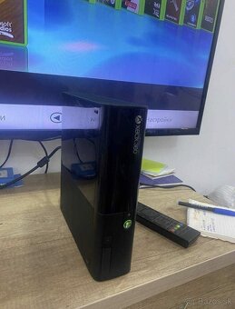 500Gb Xbox 360 + 2 gamepad + kinekt modded - 2