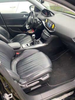 Peugeot 308 SW 1.6 HDI Allure - 2