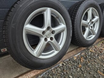 Zimná Sada Toyota RAV4+ Bridgestone 225/65 R17 - 2