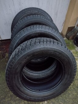 Barum 195/70 R 15 C OR 59 104/102 M+S - 2