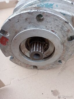 V3S hydraulické čerpadlo - 2