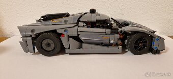 LEGO Technic 42173 Koenigsegg - Jesko Absolut - 2