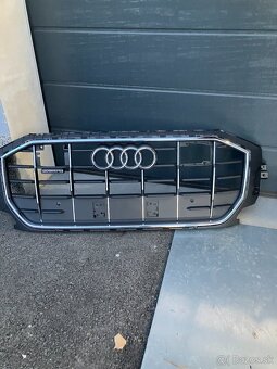 maska mrizka Grill Audi Q8 S-Line chrom - 2