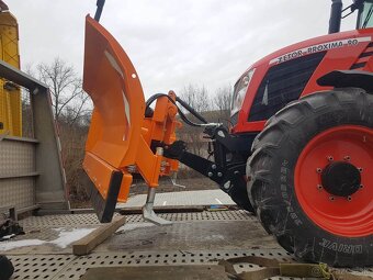 Predám ČELNA - PREDNA HYDRAULIKA na traktor - 2